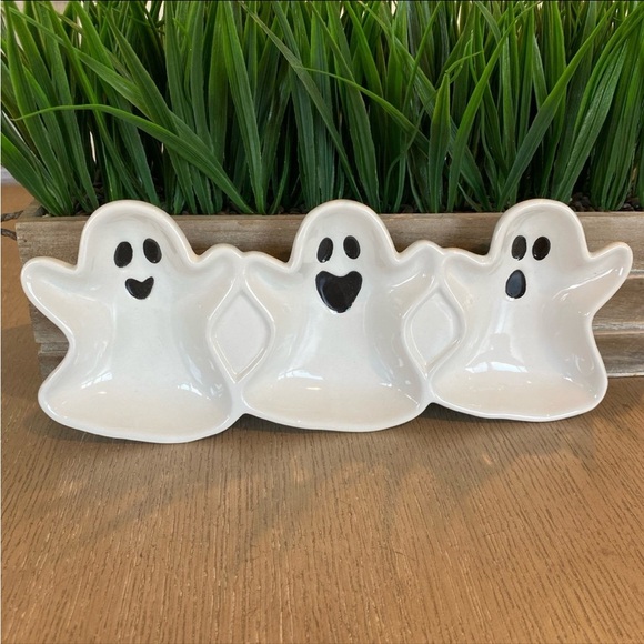 New Halloween Ceramic  Ghost 3 Section Tray - Picture 1 of 2